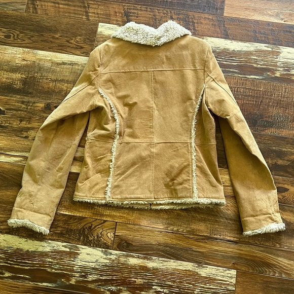 Genuine Leather Jacket - Picture 7 of 8